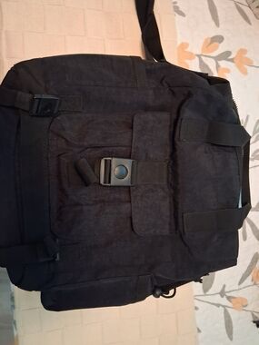 Black  Casual Messenger Bag